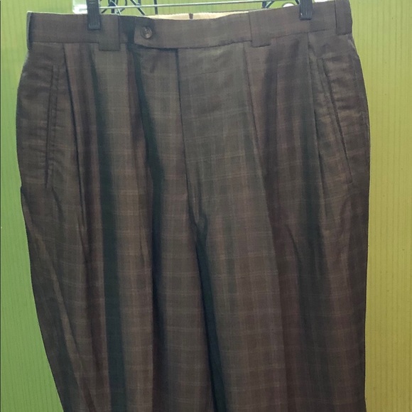 Custom suit - Picture 3 of 3